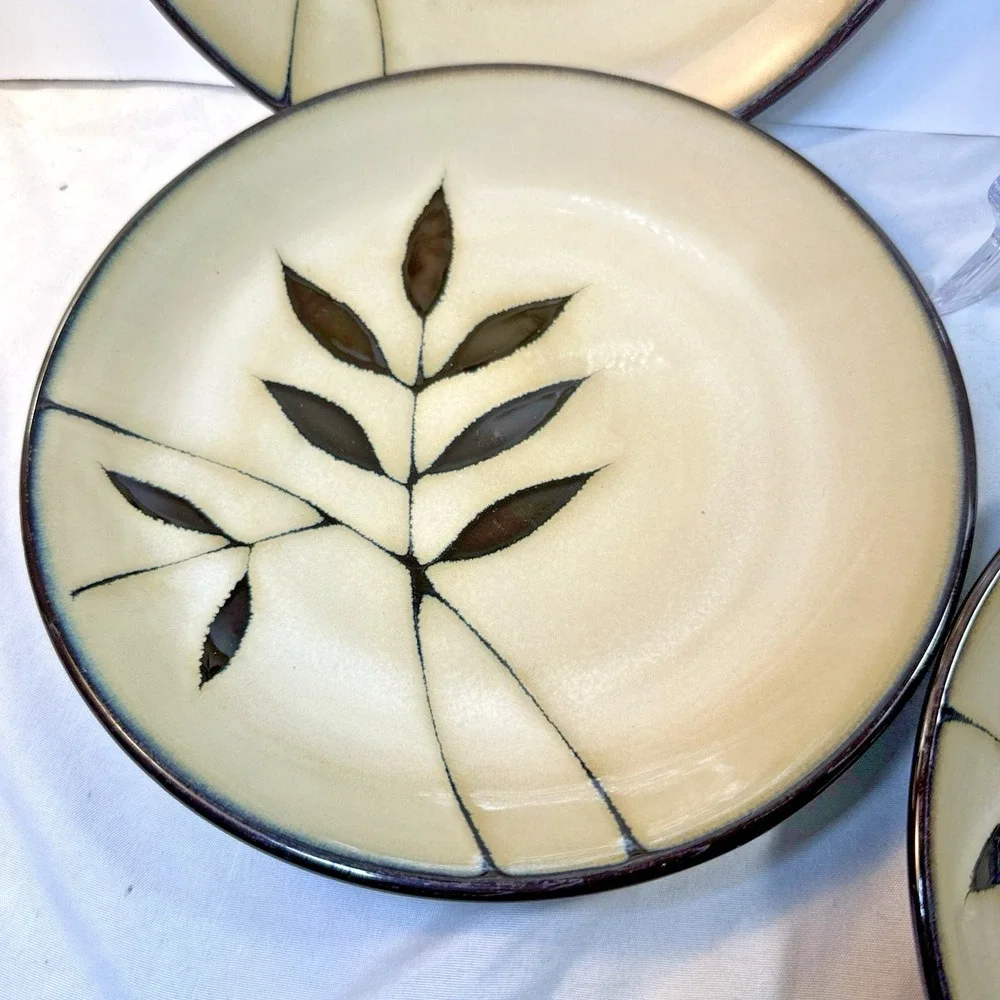 Gibson Elite Midnight Palm Salad Dessert Plates 8.25